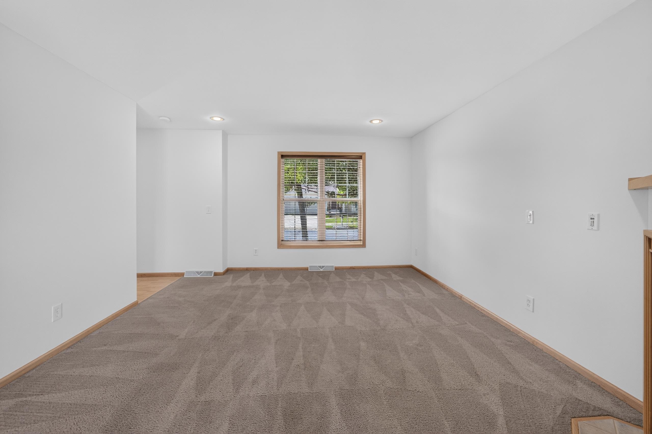 7722 Crawling Stone Road Madison, WI 53719 - Photo 14 of 38 Gallery Image 14