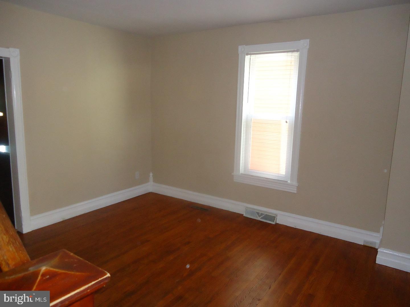 3458 Penn Avenue Sinking Spring, PA 19608 - Photo 6 of 36 Dining Room
