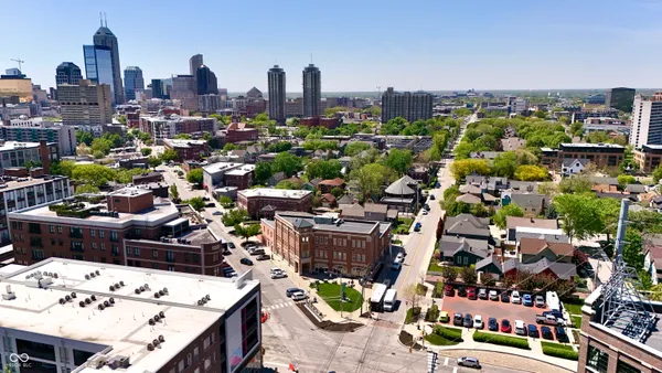 $2,200 | 800 North Park Avenue, Indianapolis, IN 46202