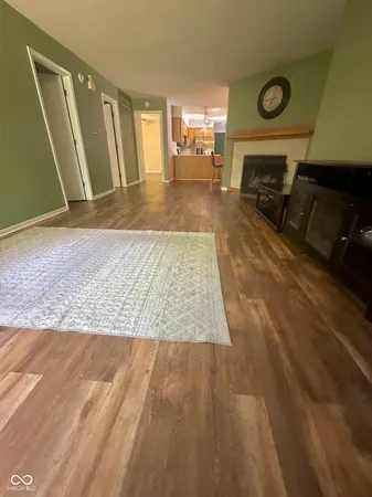 $2,200 | 800 North Park Avenue, Indianapolis, IN 46202