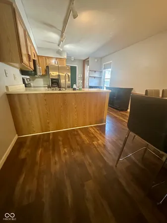 $2,200 | 800 North Park Avenue, Indianapolis, IN 46202