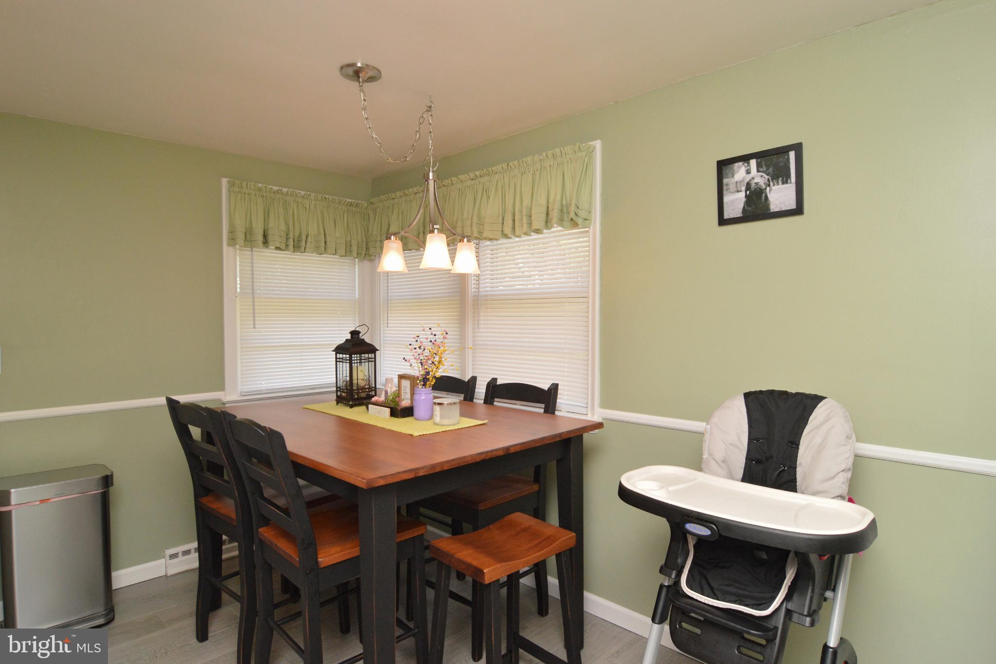 304 Hillside Drive Reading, PA 19607 - Photo 10 of 32 Gallery Image 10