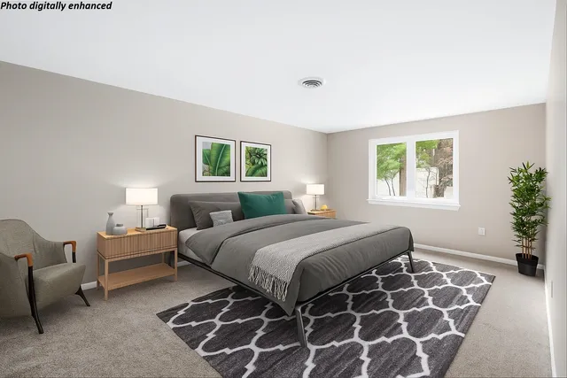 $375,000 | 8 Highland Green Lane, Merrimack, NH 03054