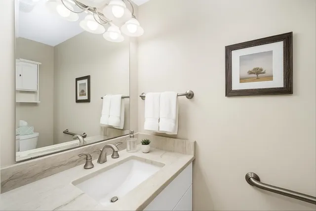 $375,000 | 8 Highland Green Lane, Merrimack, NH 03054