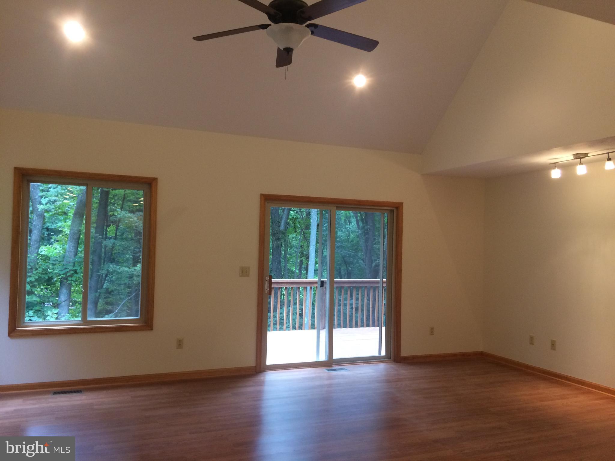 2376 High Top Road Linden, VA 22642 - Photo 5 of 34 Gallery Image 5