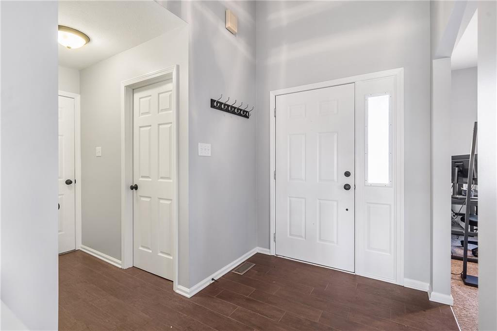 7617 Willow Ridge Fishers, IN 46038 - Photo 4 of 34 Gallery Image 4