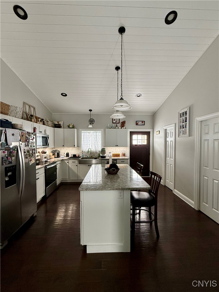 4150 Cole Street Madison, NY 13402 - Photo 5 of 32