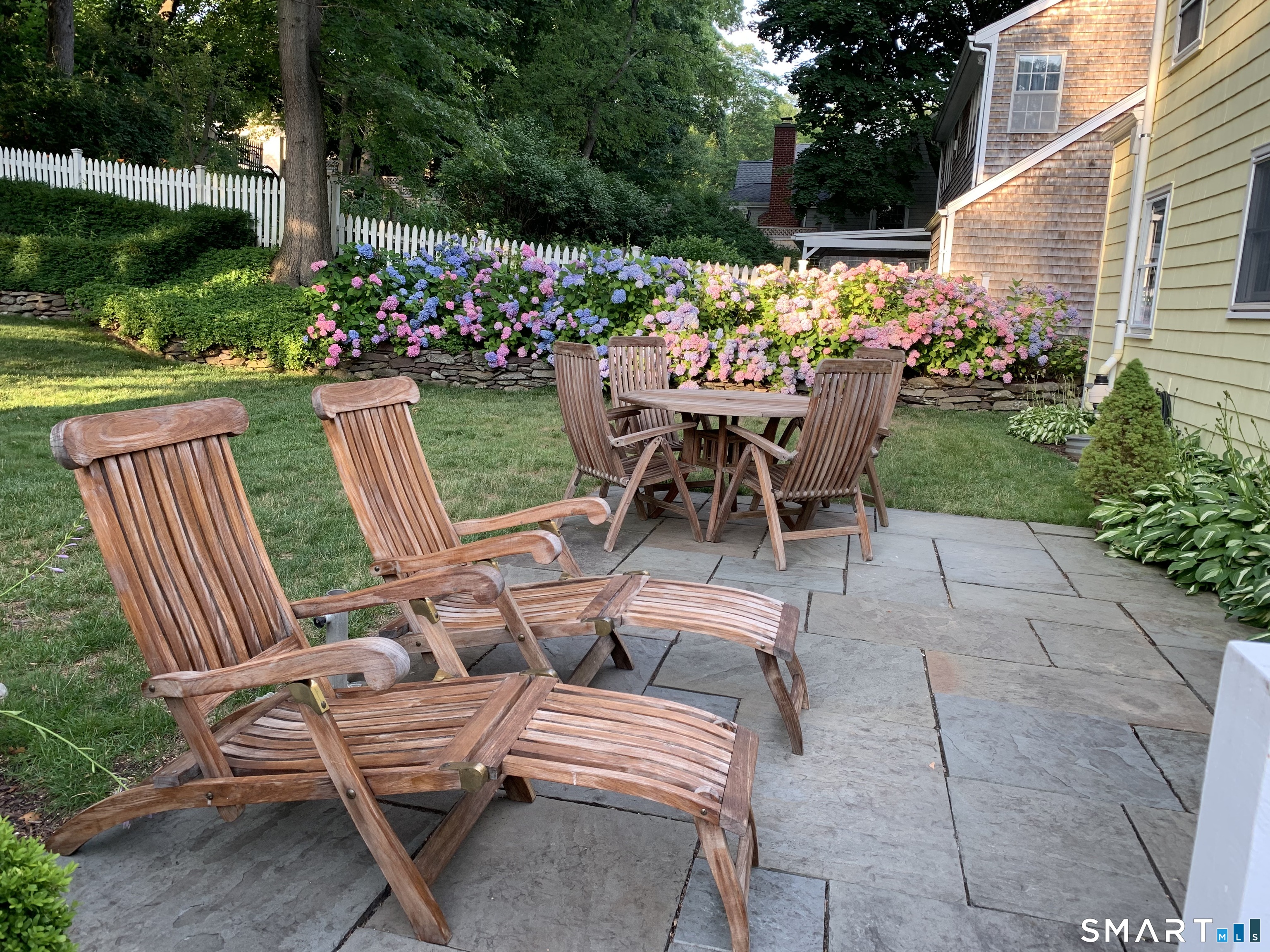 13 Devon Road Darien, CT 06820 - Photo 29 of 34
