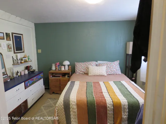 $3,045,000 | 680 East Hall Avenue, Jackson, WY 83001