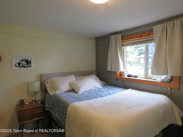 $3,045,000 | 680 East Hall Avenue, Jackson, WY 83001