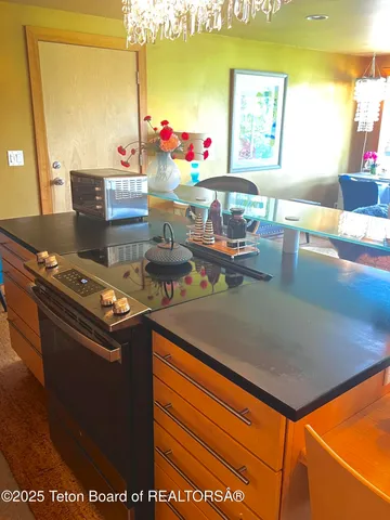 $3,045,000 | 680 East Hall Avenue, Jackson, WY 83001