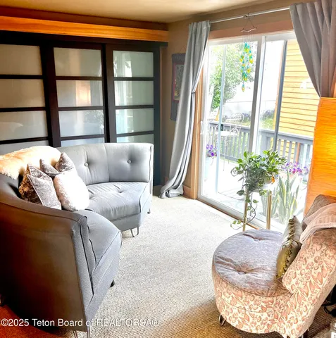 $3,045,000 | 680 East Hall Avenue, Jackson, WY 83001