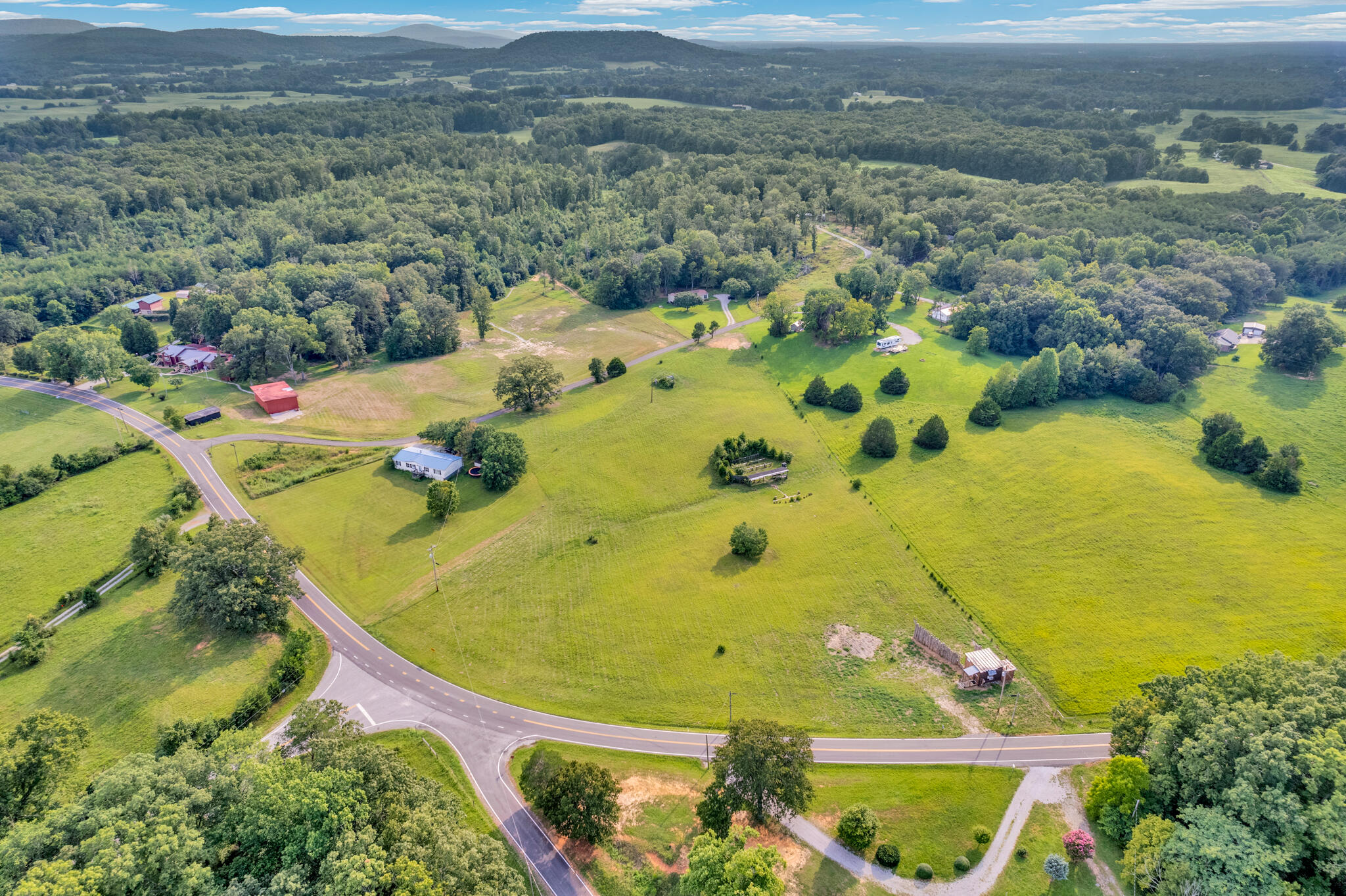 622 Bone Cave Road Rock Island, TN 38581 - Photo 8 of 9 622 Bone Cave Rd-08