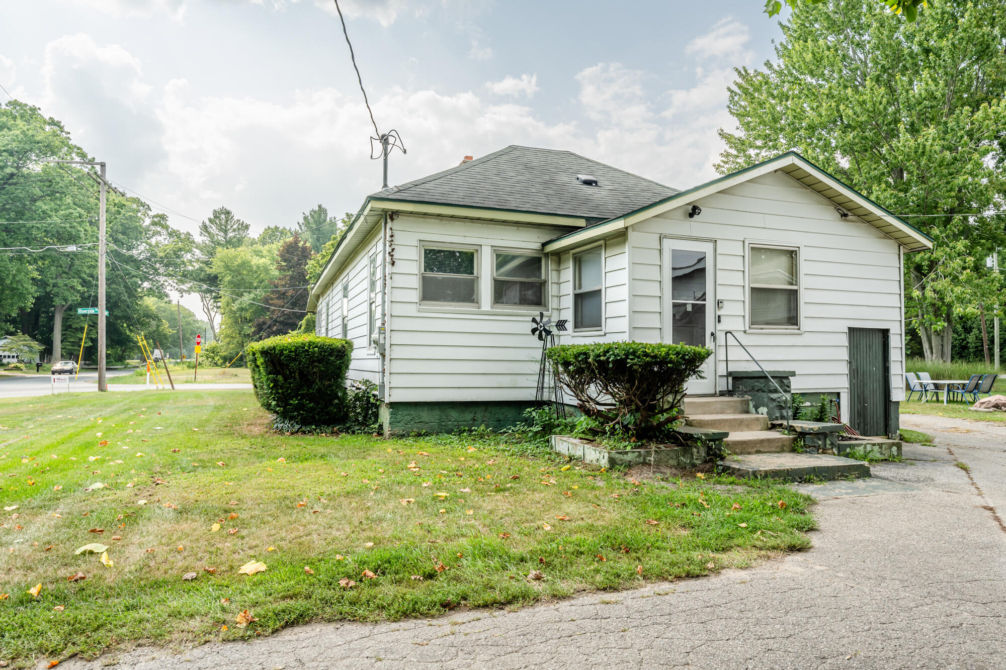 4109 Coloma Road Benton Harbor, MI 49022 - Photo 15 of 37 4109