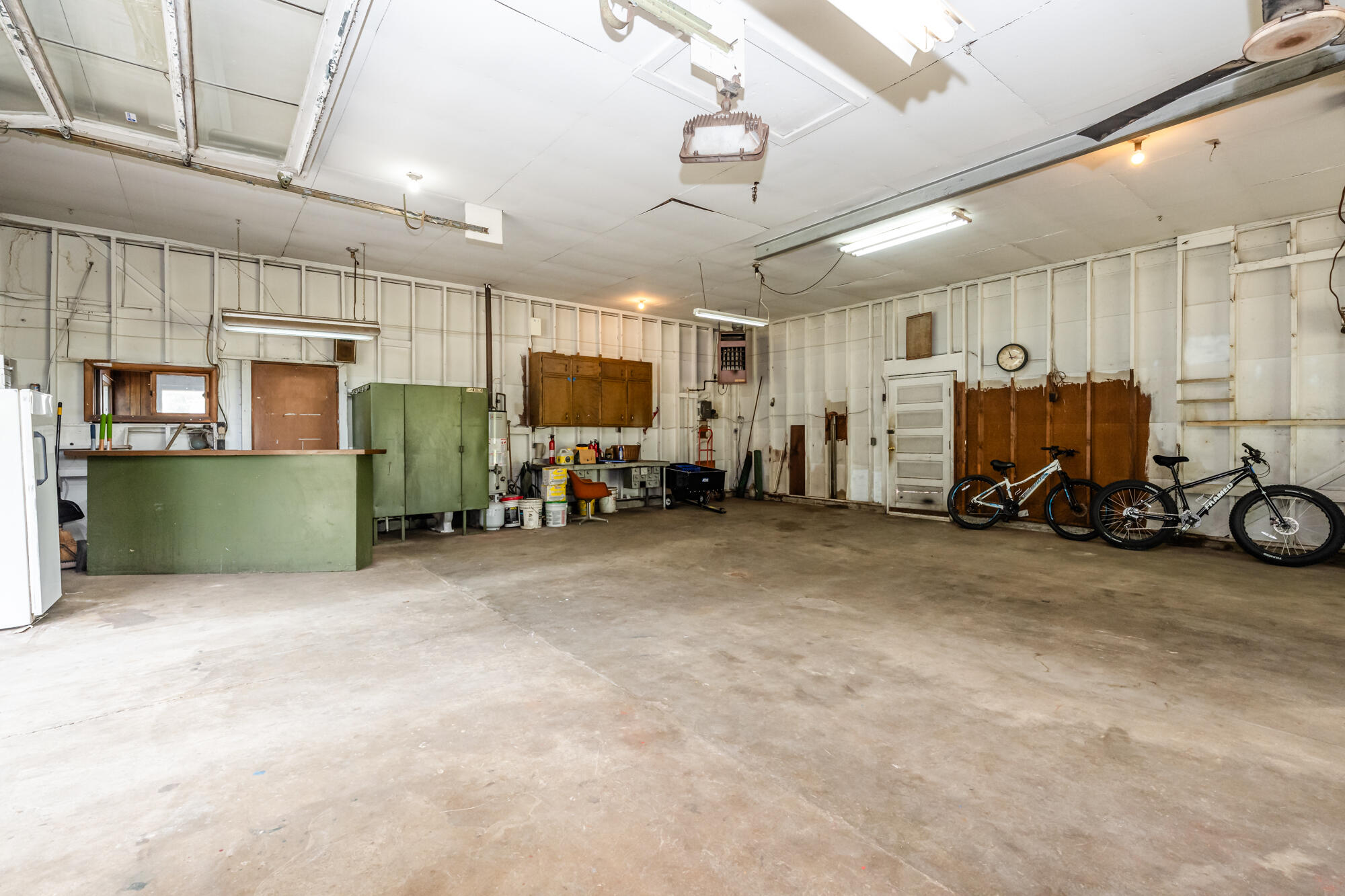 4109 Coloma Road Benton Harbor, MI 49022 - Photo 31 of 37 4109