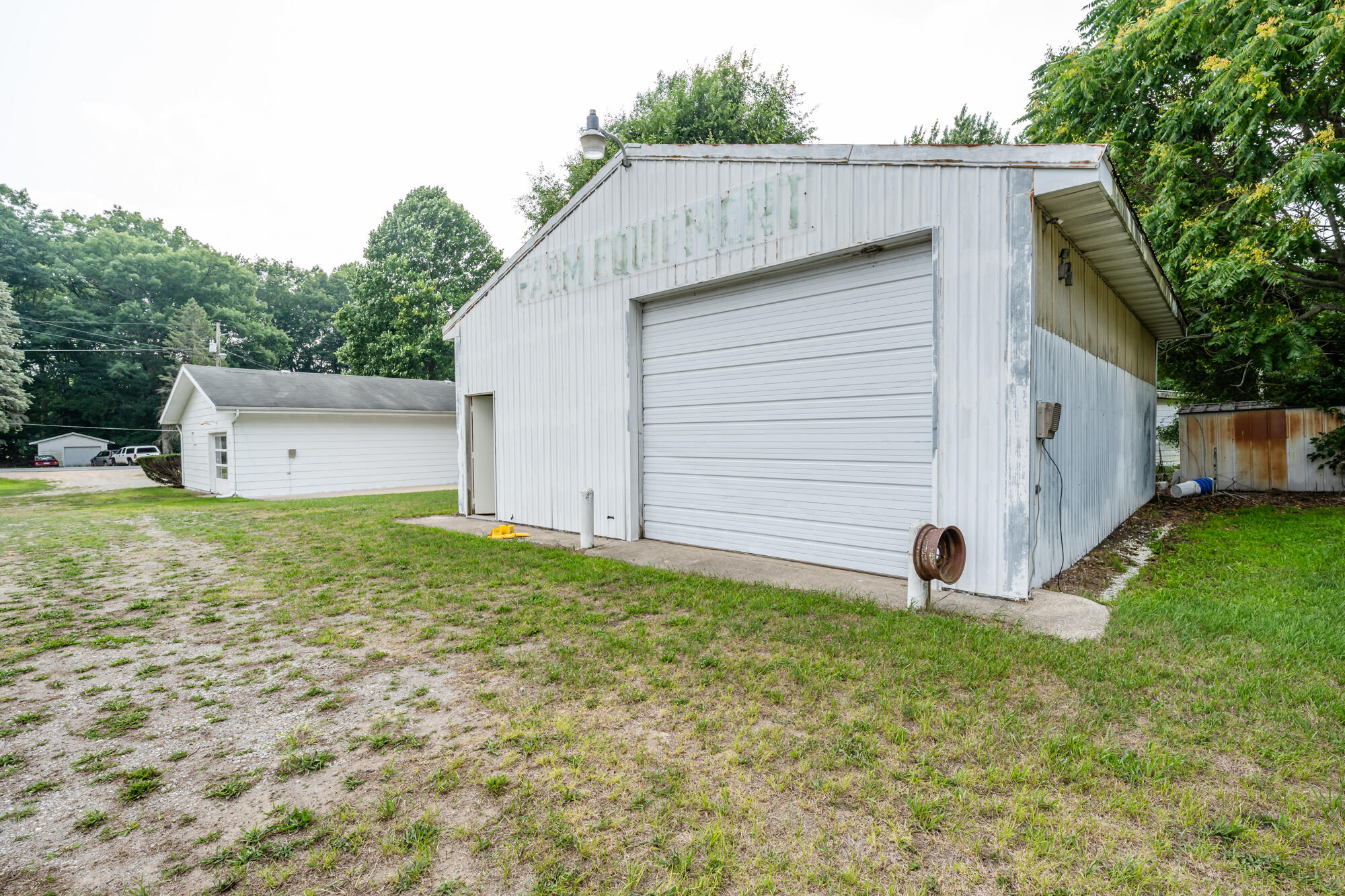 4109 Coloma Road Benton Harbor, MI 49022 - Photo 36 of 37 4119