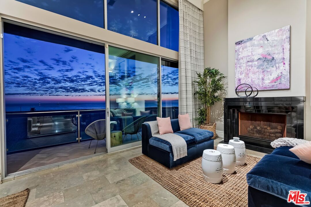 1 Topsail Street, Unit 302 Marina del Rey, CA 90292 - Photo 39 of 54