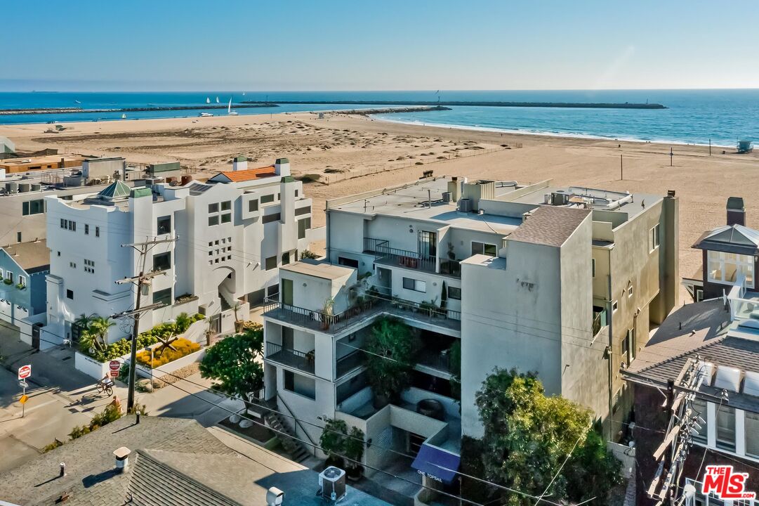 1 Topsail Street, Unit 302 Marina del Rey, CA 90292 - Photo 46 of 54