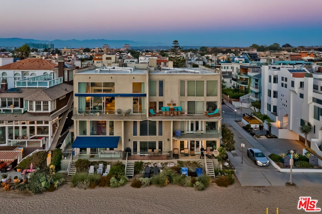 1 Topsail Street, Unit 302 Marina del Rey, CA 90292 - Photo 47 of 54