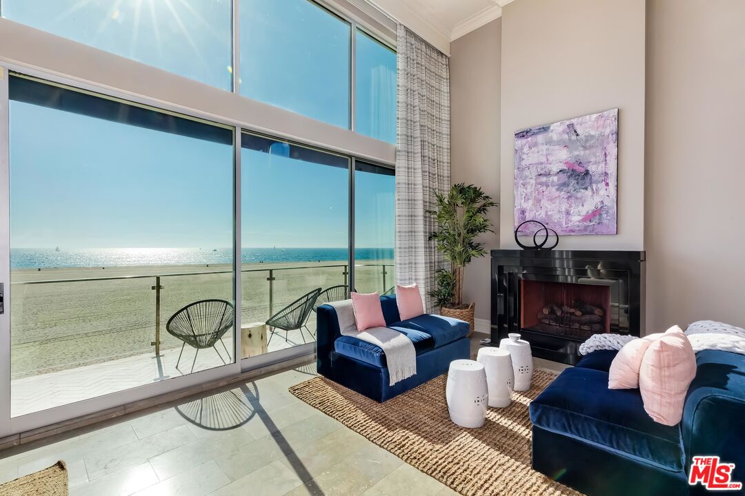 1 Topsail Street, Unit 302 Marina del Rey, CA 90292 - Photo 10 of 54