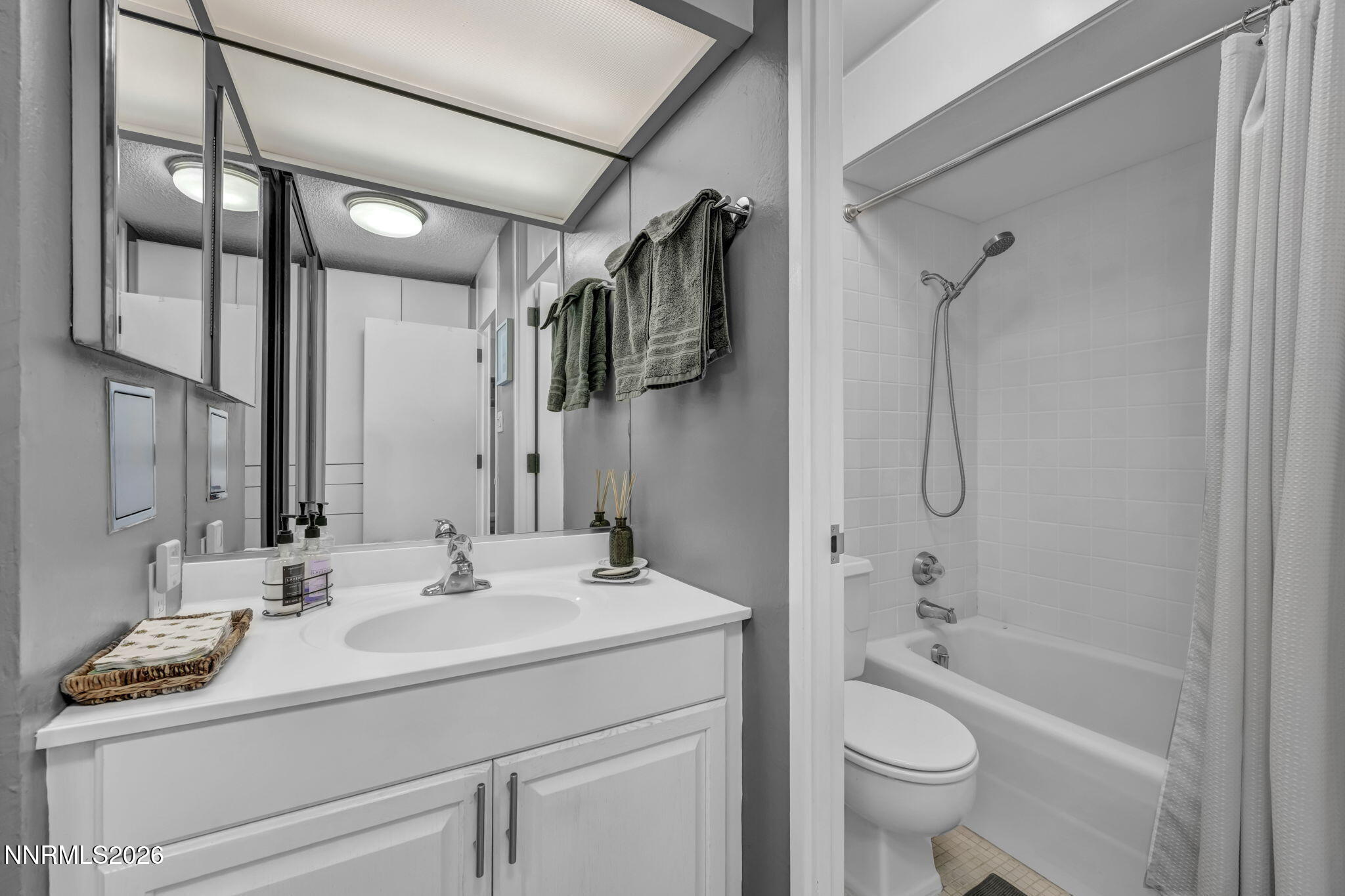 100 North Arlington Avenue, Unit 18A Reno, NV 89501 - Photo 26 of 45 52-web-or-mls-100-n-arlington-ave-18a