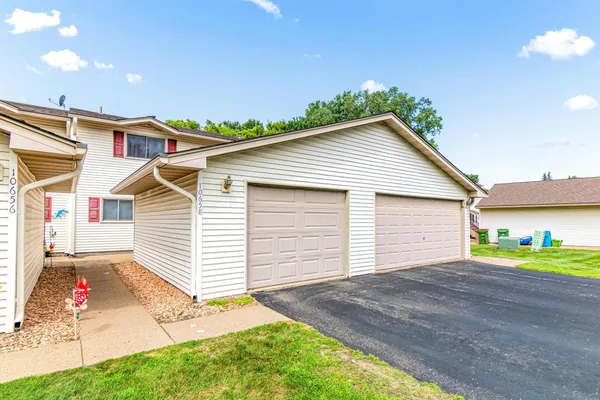$219,800 | 10658 Hummingbird Street Northwest, Coon Rapids, MN 55433