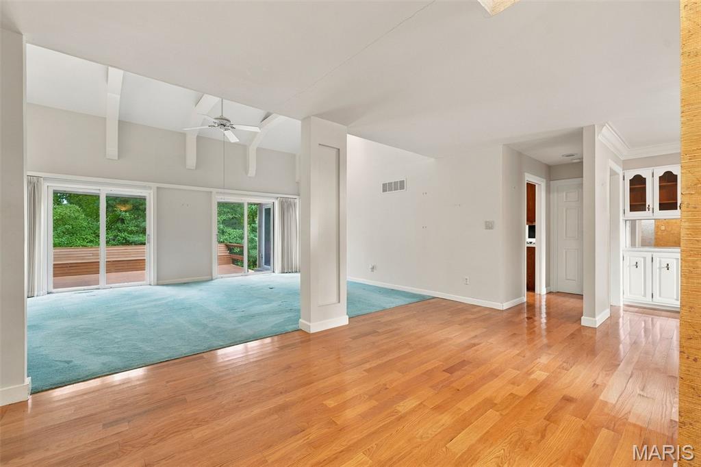 14619 Hunters Point Chesterfield, MO 63017 - Photo 6 of 49 Gallery Image 6
