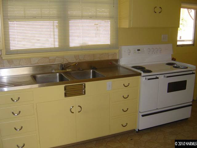 75 Hastings Drive Reno, NV 89503 - Photo 6 of 7 Photo 6