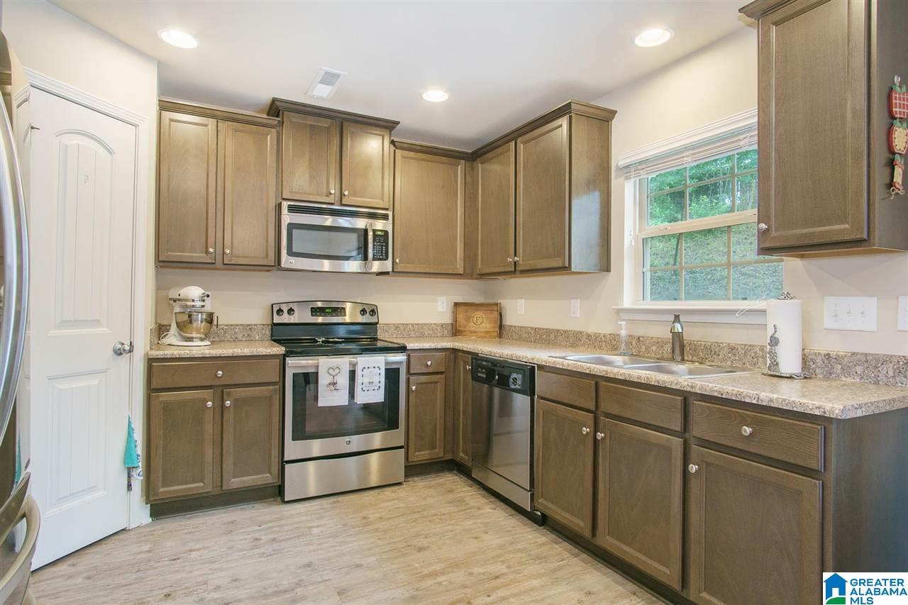 201 Stoney Trail Alabaster, AL 35114 - Photo 11 of 32