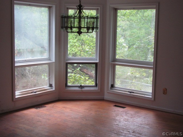 13580 Reed Drive Disputanta, VA 23842 - Photo 3 of 17 Gallery Image 3
