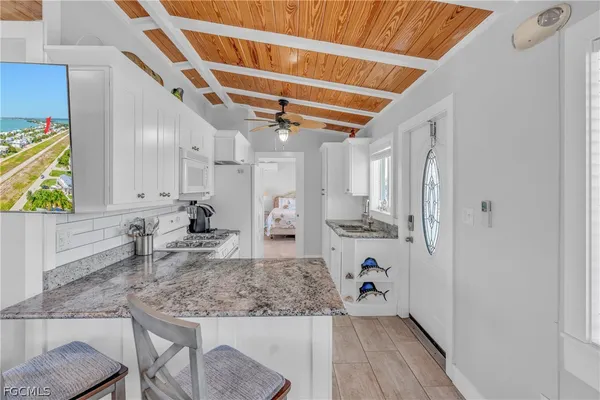 $7,500 | 280 Airport Drive South, Summerland Key, FL 33042