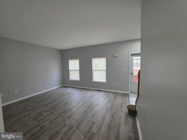 $1,900 | 611 Artisan Street, Trenton, NJ 08618