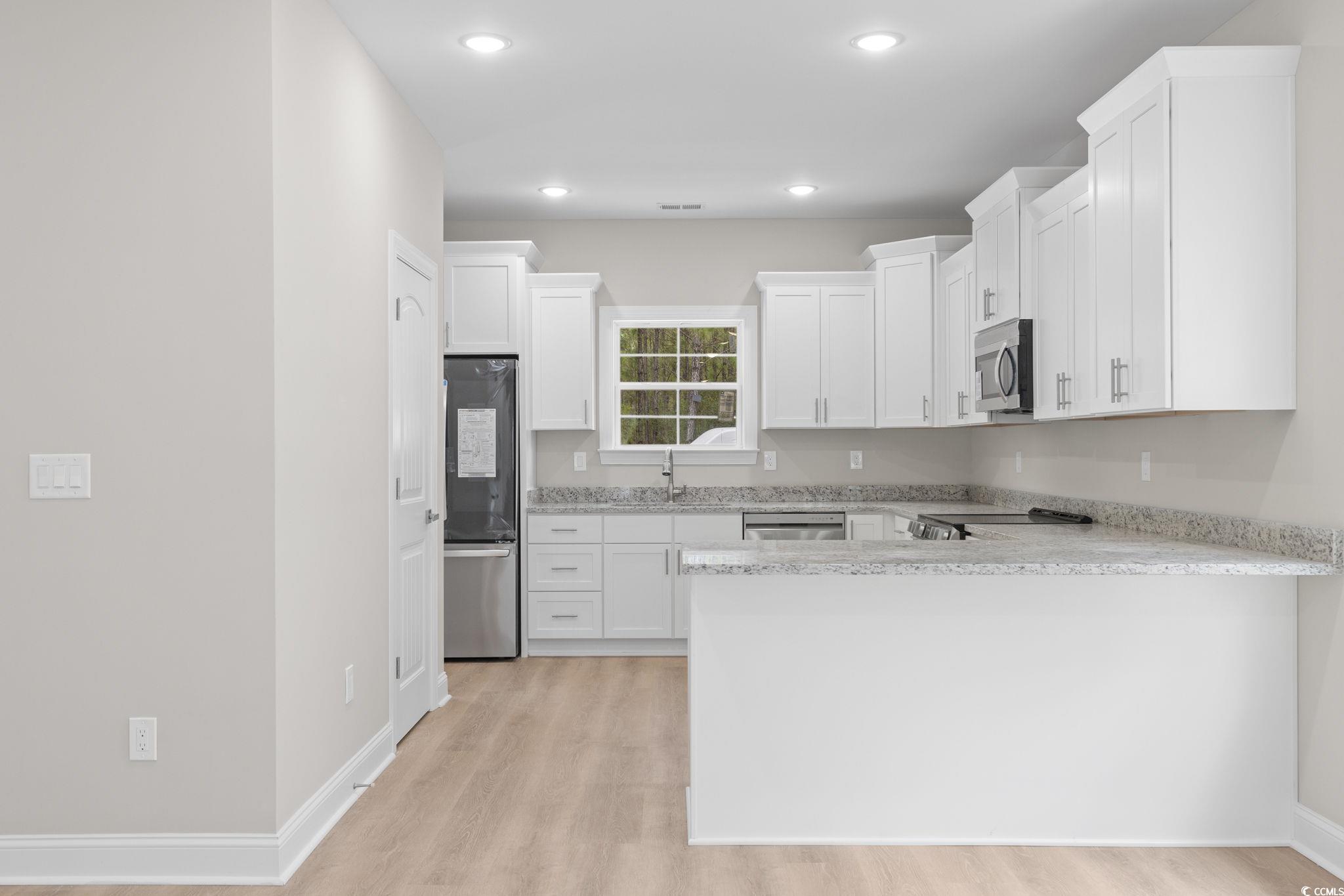 157 Bridge View Road Georgetown, SC 29440 - Photo 8 of 38