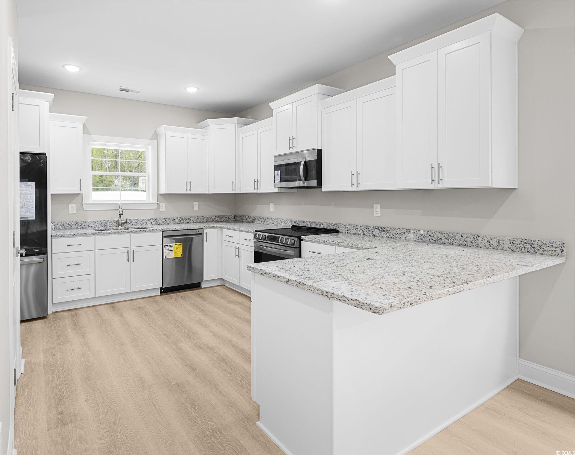 157 Bridge View Road Georgetown, SC 29440 - Photo 9 of 38