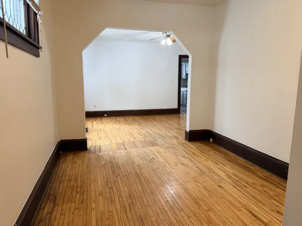 $1,875 | 1030 Reaney Avenue East, Unit 1, St. Paul, MN 55106