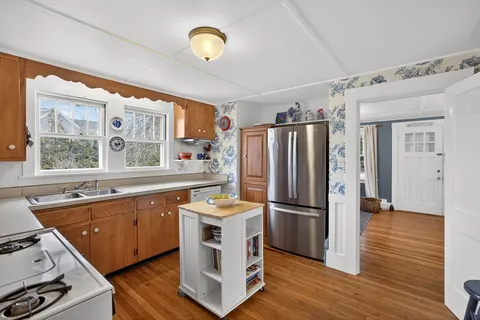$949,000 | 89 Rock Harbor Road, Orleans, MA 02653