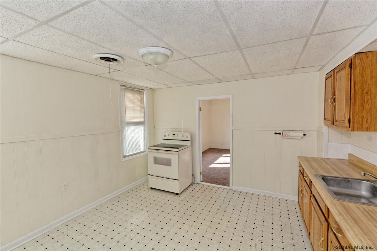 231 Phillips Road Rotterdam, NY 12306 - Photo 17 of 25 Photo 17