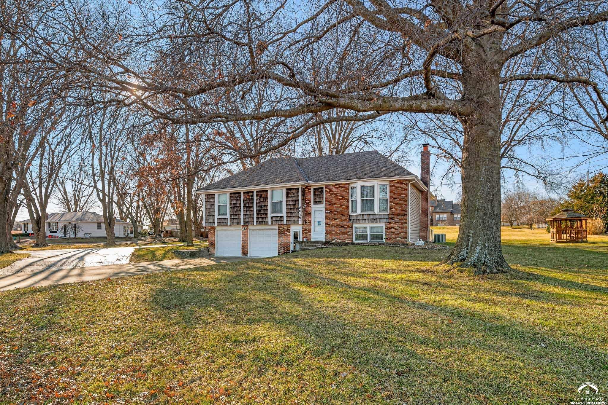 8636 Cedar Niles Road Lenexa, KS 66227 - Photo 45 of 56