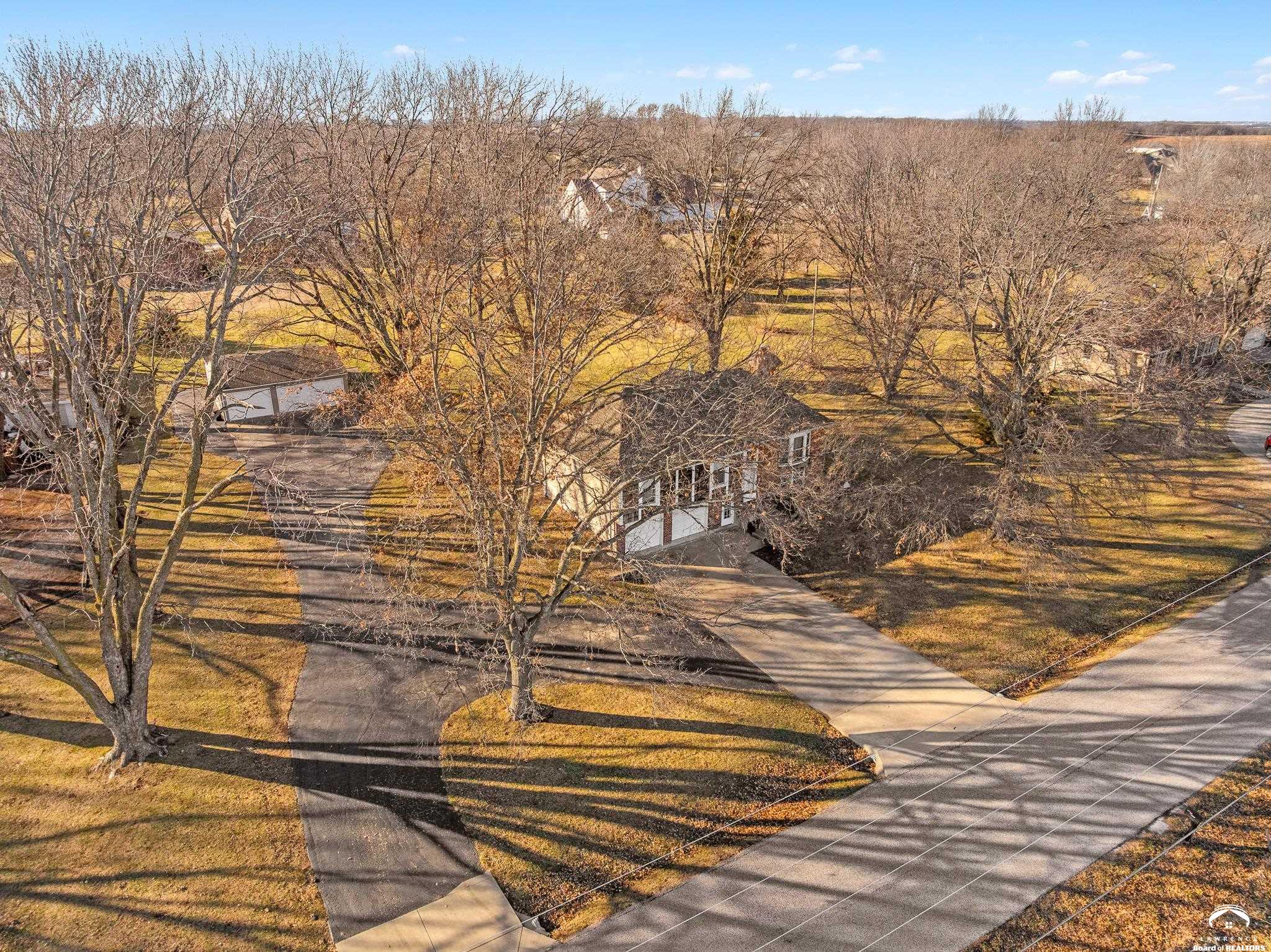 8636 Cedar Niles Road Lenexa, KS 66227 - Photo 53 of 56