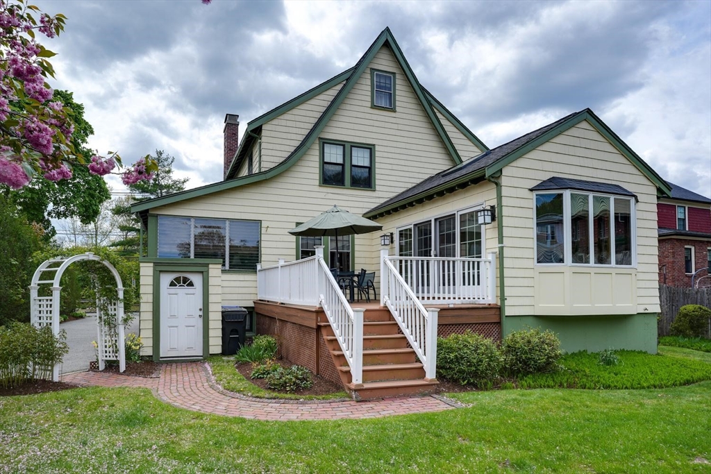 11 Venner Road Arlington, MA 02476 - Photo 4 of 42