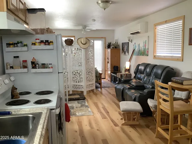 $160,000 | 150 Saddle Drive, Willcox, AZ 85643