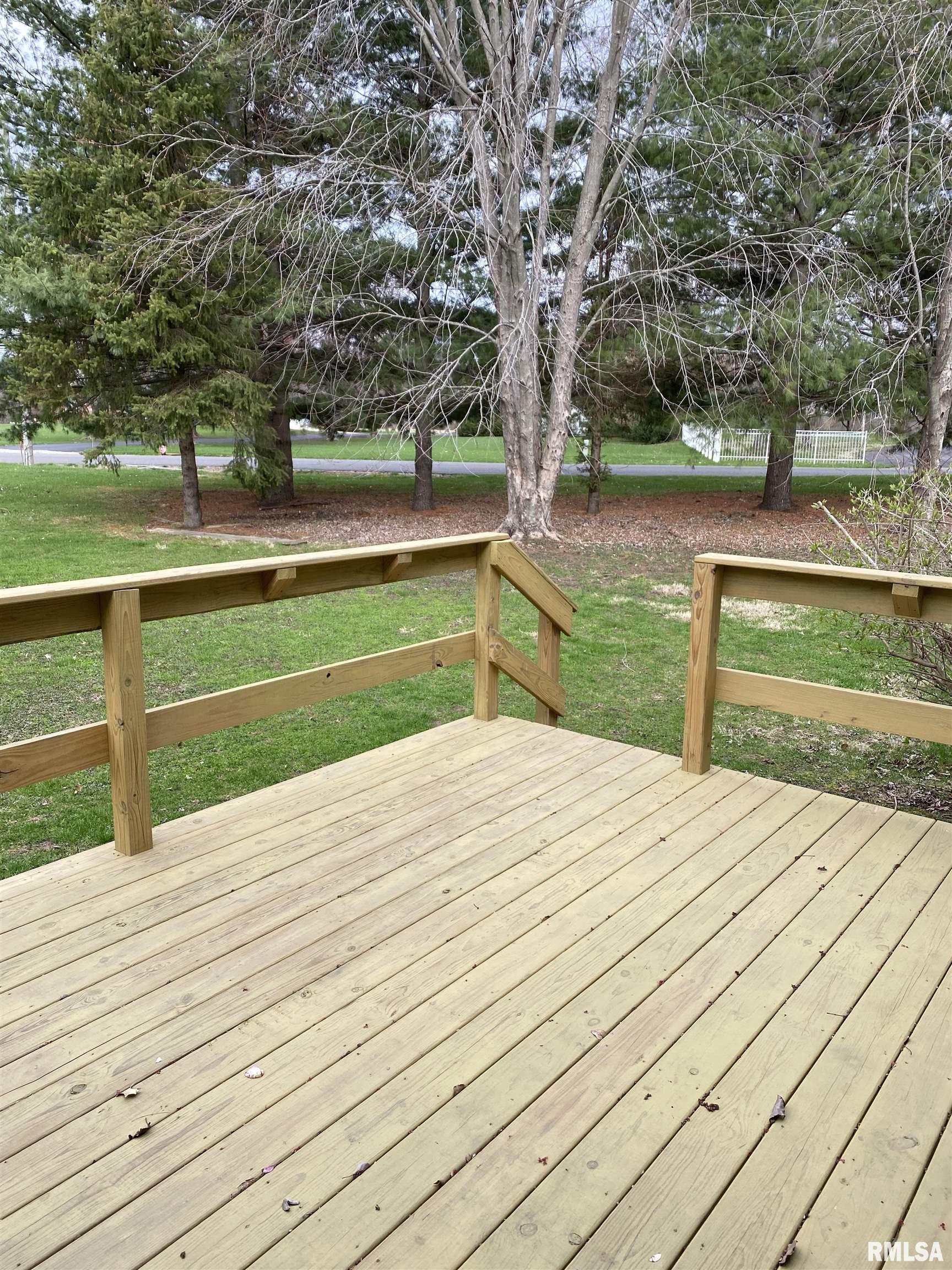 4020-4022 Oakbrook Court Springfield, IL 62711 - Photo 14 of 14 Gallery Image 14