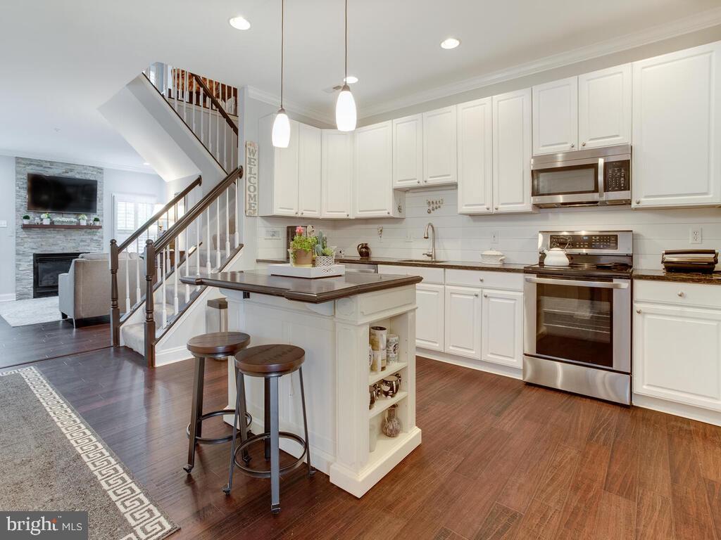910 Perry Landing Court Annapolis, MD 21401 - Photo 14 of 56