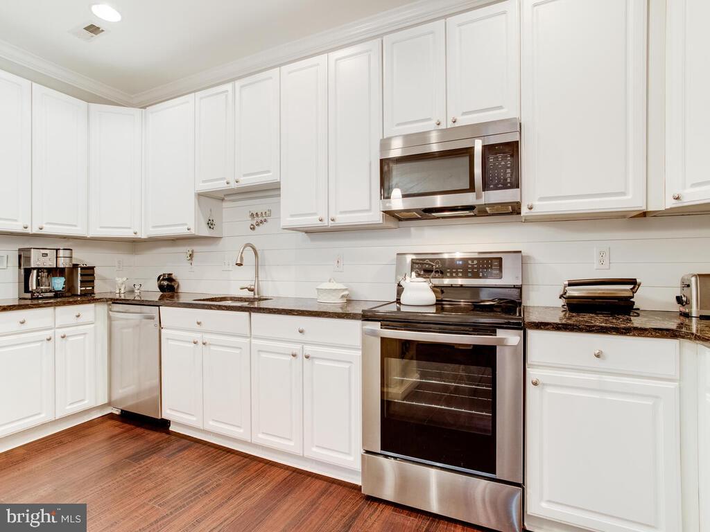910 Perry Landing Court Annapolis, MD 21401 - Photo 18 of 56