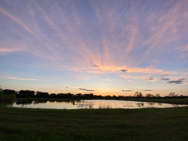 2737 Rd Lone Oak Tx Rd  