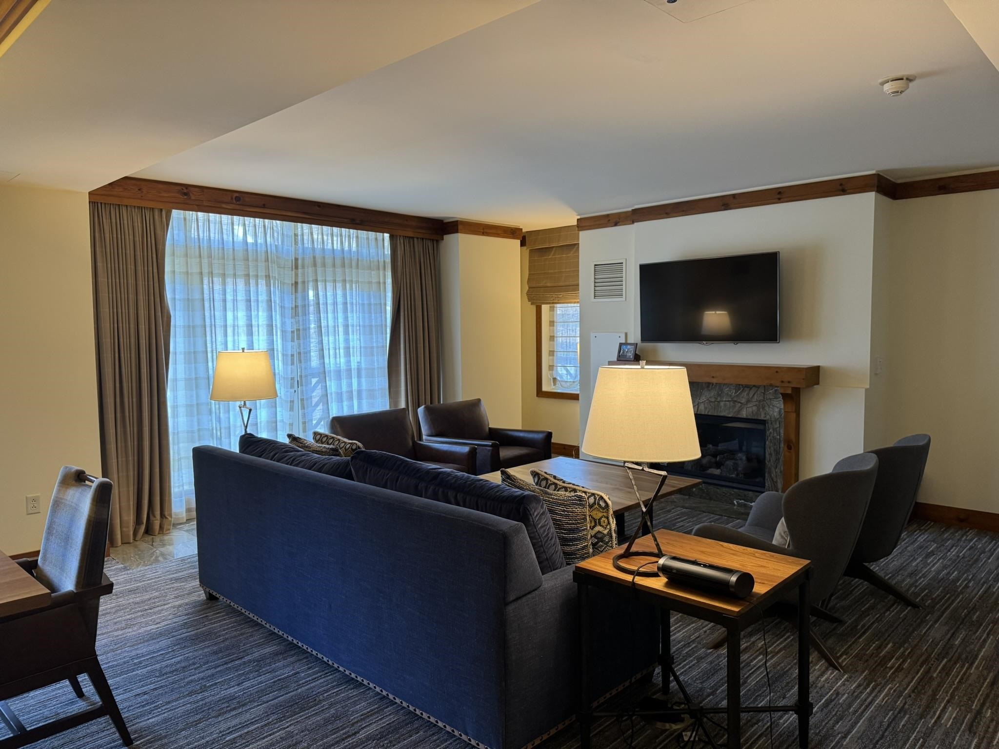 7412 Mountain Road, Unit 402 386 Stowe, VT 05672 - Photo 26 of 38