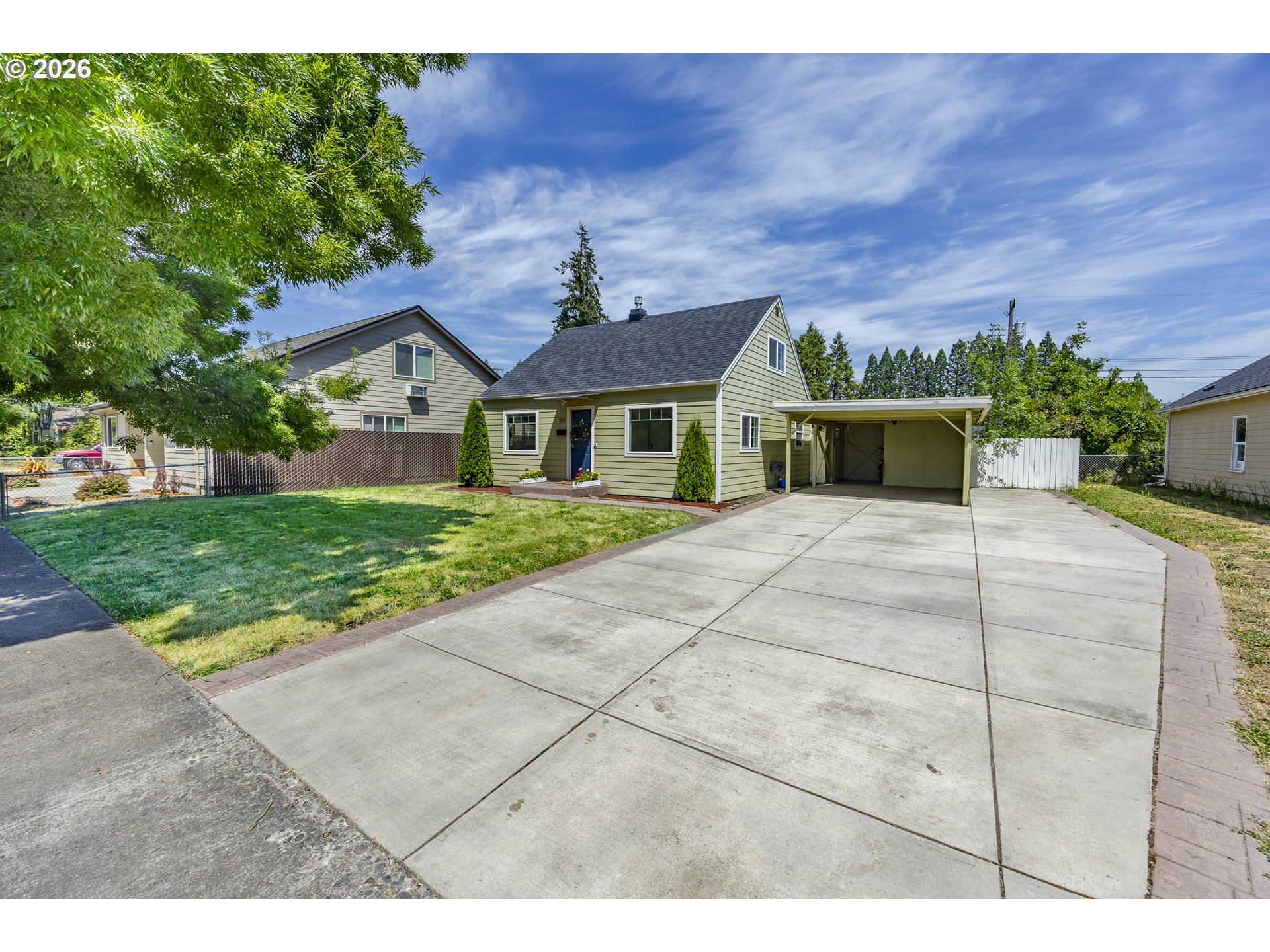 1222 E Street Springfield, OR 97477 - Photo 2 of 45