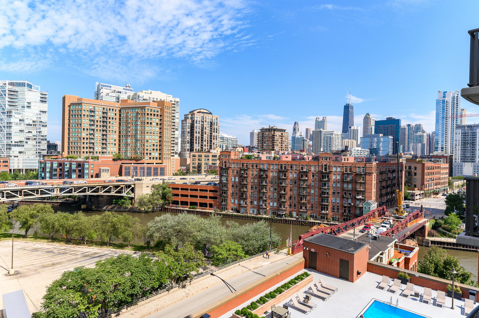 501 North Clinton Street, Unit 901 Chicago, IL 60654 - Photo 16 of 32