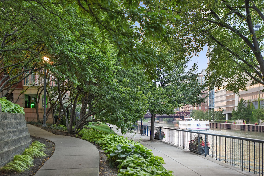 501 North Clinton Street, Unit 901 Chicago, IL 60654 - Photo 28 of 32