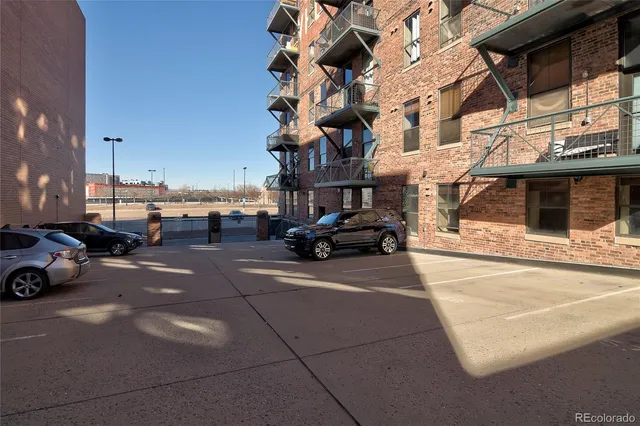$440,000 | 2261 Blake Street, Unit 1H, Denver, CO 80205